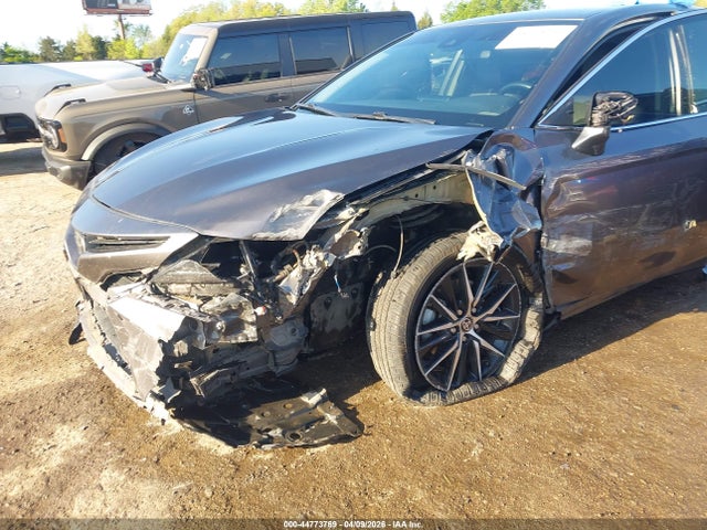Aukcja sprzedaży 2022 Toyota Camry Se, vin: 4T1G11AK4NU656201, numer aukcji: 44773769