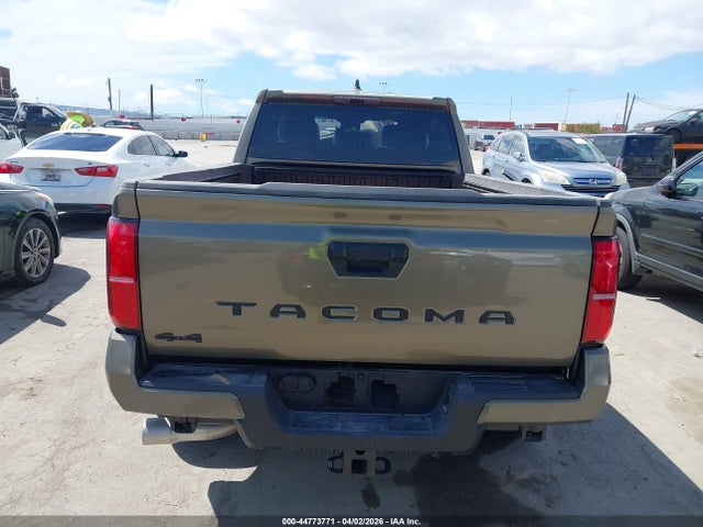 3TMLB5JN0SM182121 Toyota Tacoma Trd Sport
