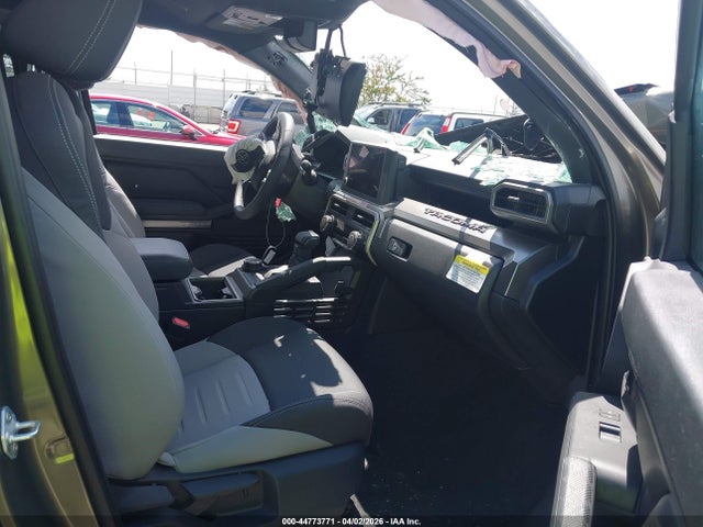 3TMLB5JN0SM182121 Toyota Tacoma Trd Sport