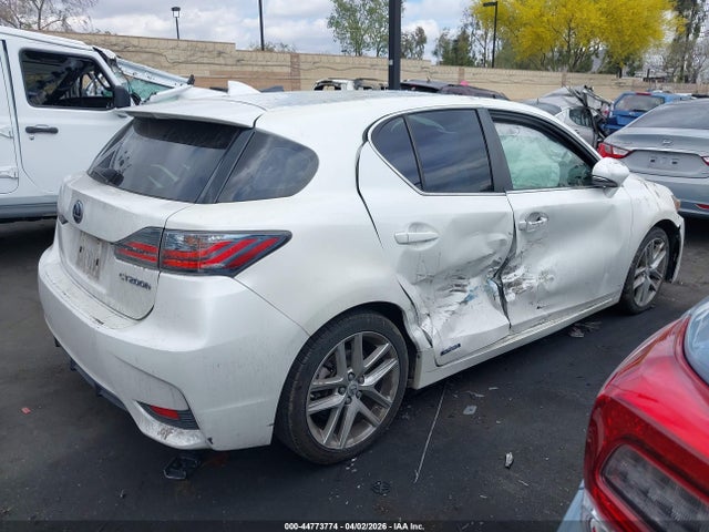 JTHKD5BH4E2191378 Lexus CT 200H