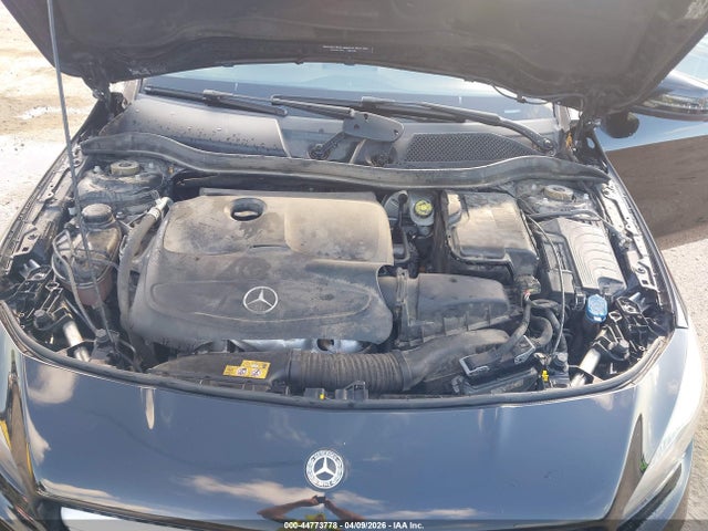 44773778 :رقم المزاد ، WDDSJ4EB9JN563937 vin ، 2018 Mercedes-benz Cla 250 مزاد بيع