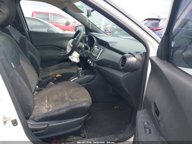 Продажа на аукционе авто 2018 Nissan Kicks S, vin: 3N1CP5CU9JL531337, номер лота: 44773785