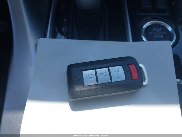 Продаж на аукціоні авто 2025 Mitsubishi Eclipse Cross Se S-awc, vin: JA4ATWAA3SZ011038, номер лоту: 44773792