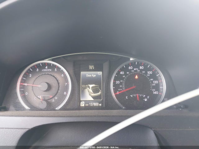 4T1BF1FK9FU903217 Toyota CAMRY XSE