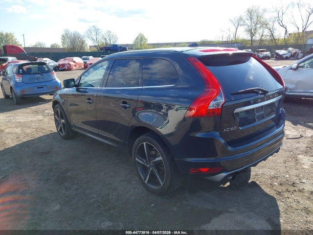 YV4902DZ2E2545931 Volvo Xc60 T6 R-design Platinum