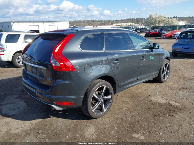 YV4902DZ2E2545931 Volvo Xc60 T6 R-design Platinum