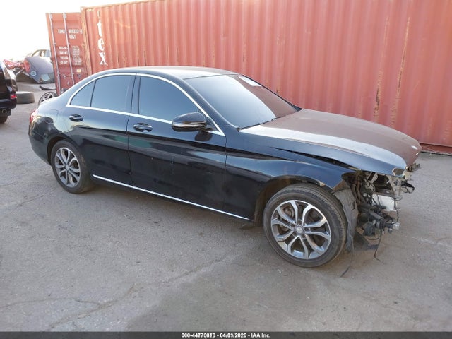 Mercedes-Benz C 300 2017 55SWF4JB9HU188514 главное изображение