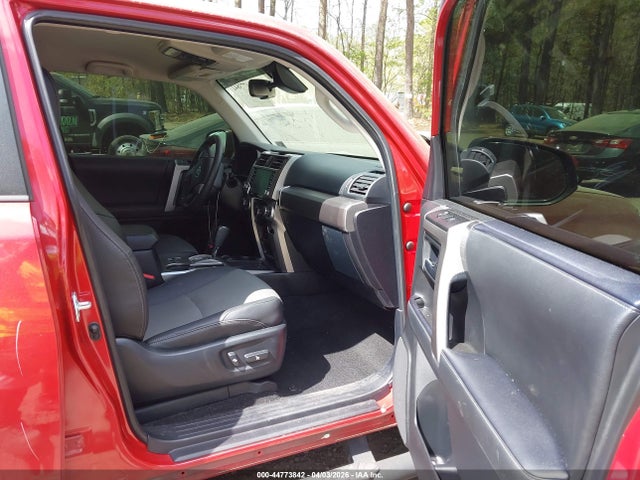 Продаж на аукціоні авто 2020 Toyota 4runner Sr5 Premium, vin: JTEZU5JR4L5222808, номер лоту: 44773842