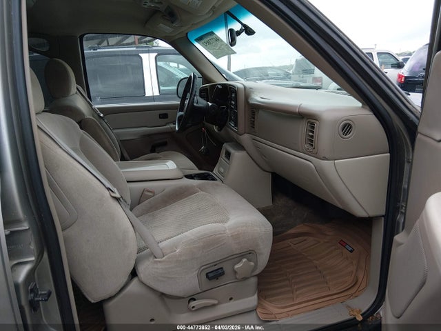 2001 CHEVROLET TAHOE 1GNEC13T11J242002 Photo 4