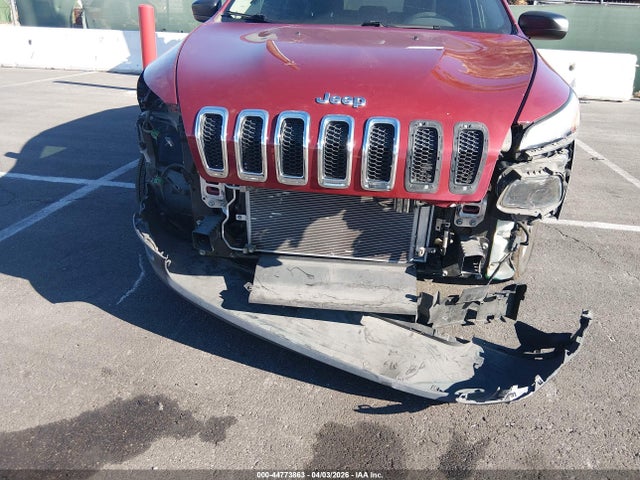 1C4PJLAB1GW274599 Jeep Cherokee Sport