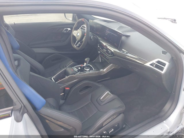 BMW M2 Cs 2026 3MF33DM04T8F98168 Image 5