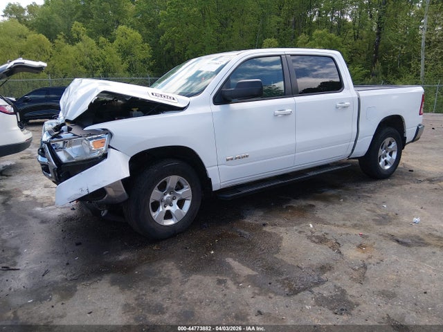44773882 :رقم المزاد ، 1C6RREFG5NN326053 vin ، 2022 Ram 1500 Big Horn  4x2 5'7 Box مزاد بيع