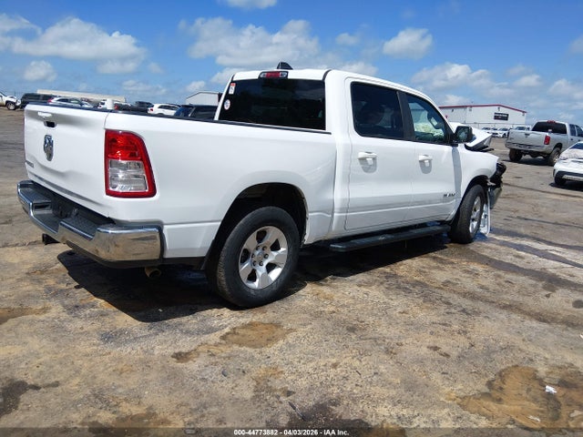 44773882 :رقم المزاد ، 1C6RREFG5NN326053 vin ، 2022 Ram 1500 Big Horn  4x2 5'7 Box مزاد بيع