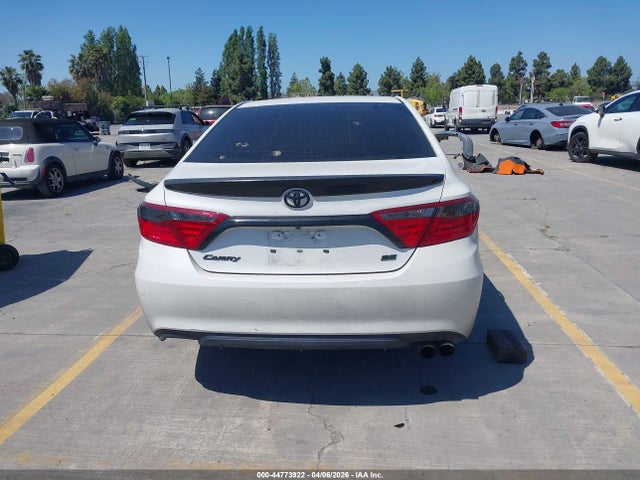 2016 Toyota Camry Se მანქანა იყიდება აუქციონზე, vin: 4T1BF1FK5GU247325, აუქციონის ნომერი: 44773922