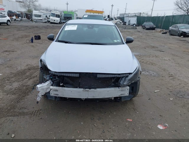 1N4BL4CW5RN332609 Nissan Altima Sr Intelligent Awd