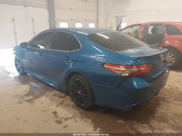 Продаж на аукціоні авто 2018 Toyota Camry Se, vin: 4T1B11HK6JU029977, номер лоту: 44773972