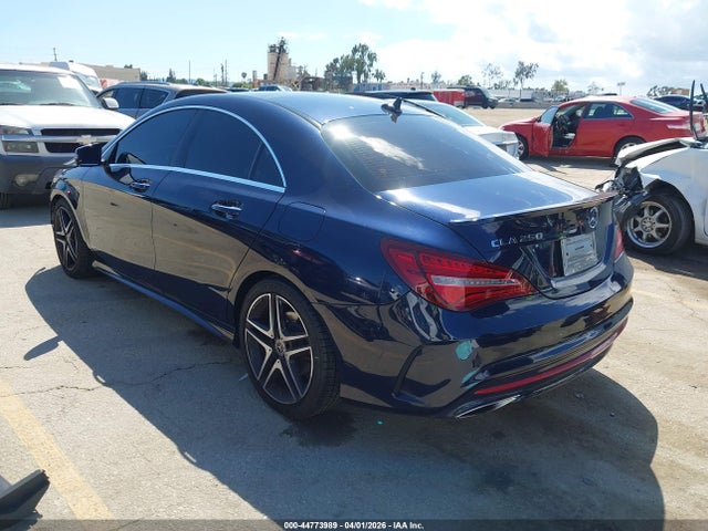 44773989 :رقم المزاد ، WDDSJ4EB7JN520410 vin ، 2018 Mercedes-benz Cla 250 مزاد بيع