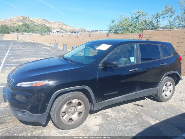 1C4PJLAB3HW663245 Jeep Cherokee Sport Fwd