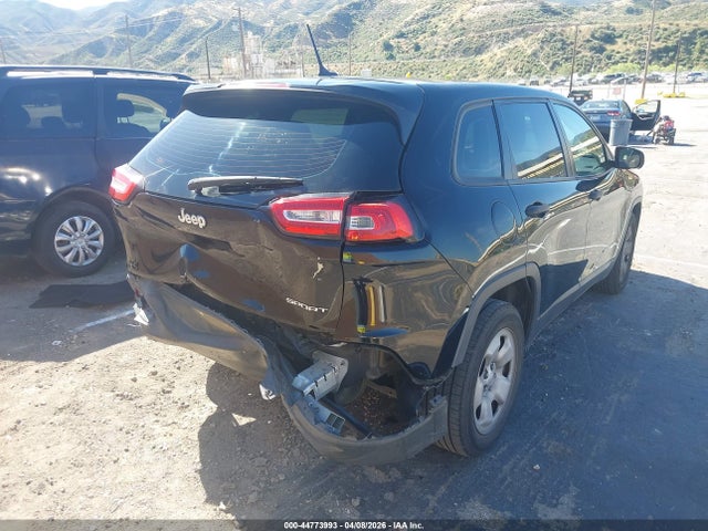 1C4PJLAB3HW663245 Jeep Cherokee Sport Fwd