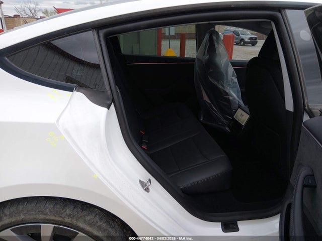 Tesla Model 3 Long Range All-wheel Drive 2025 5YJ3E1EB3SF932910 Image 8