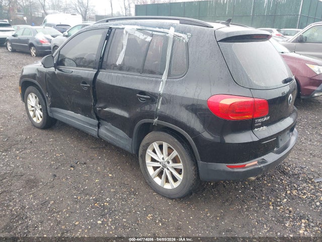 44774056 :رقم المزاد ، WVGBV7AX3HK043984 vin ، 2017 Volkswagen Tiguan 2.0t/2.0t S مزاد بيع