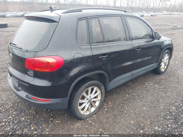 44774056 :رقم المزاد ، WVGBV7AX3HK043984 vin ، 2017 Volkswagen Tiguan 2.0t/2.0t S مزاد بيع