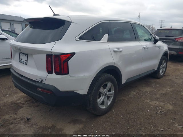 Продажа на аукционе авто 2023 Kia Sorento Lx, vin: 5XYRGDLCXPG244873, номер лота: 44774065