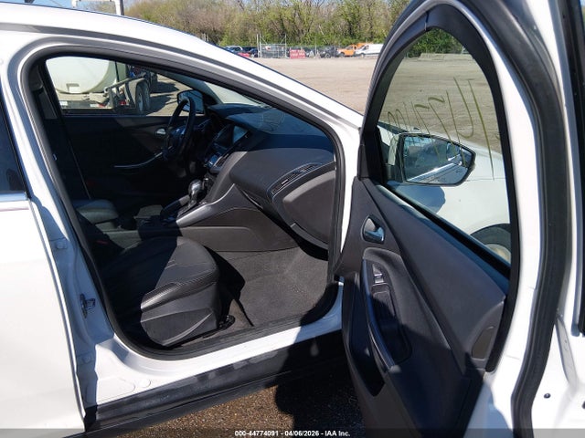 Aukcja sprzedaży 2013 Ford Focus Titanium, vin: 1FADP3N21DL245201, numer aukcji: 44774091