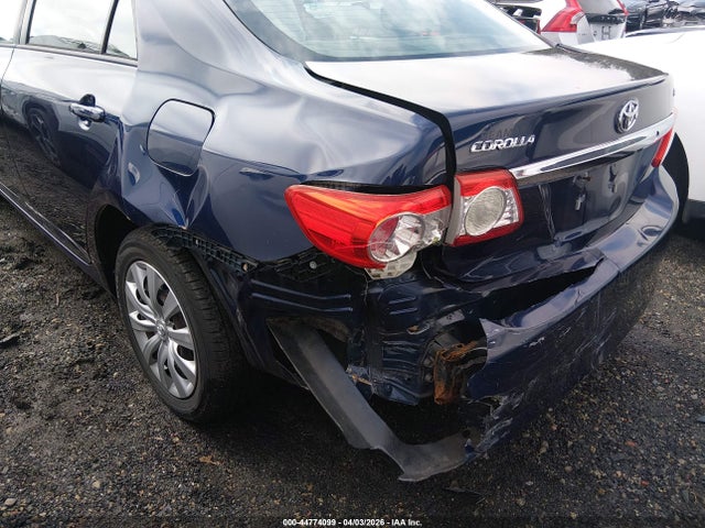 44774099 :رقم المزاد ، 2T1BU4EE5CC879997 vin ، 2012 Toyota Corolla Le مزاد بيع