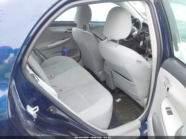 44774099 :رقم المزاد ، 2T1BU4EE5CC879997 vin ، 2012 Toyota Corolla Le مزاد بيع