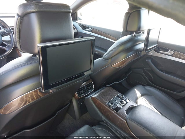 WAUJGAFD8FN027231 Audi A8 3.0t
