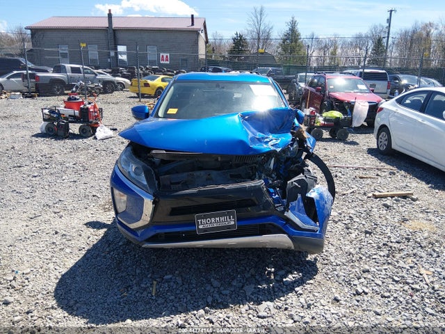 2018 Mitsubishi Eclipse Cross Se მანქანა იყიდება აუქციონზე, vin: JA4AT5AA1JZ043592, აუქციონის ნომერი: 44774146