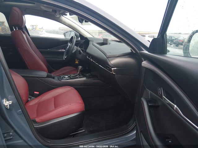 2024 Mazda Cx-30 2.5 S Carbon Edition მანქანა იყიდება აუქციონზე, vin: 3MVDMBCMXRM611839, აუქციონის ნომერი: 44774184