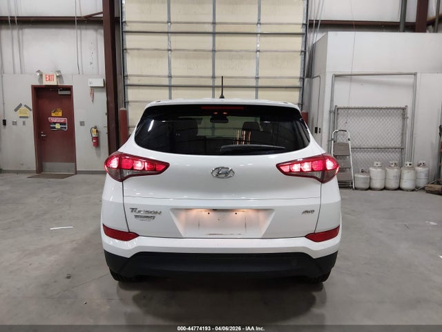 Hyundai TUCSON SE 2018 KM8J2CA42JU765167 Image 17