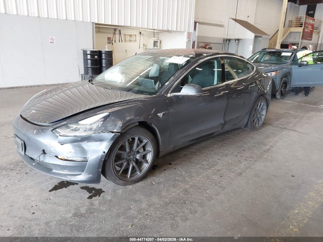 2018 Tesla Model 3 Long Range/mid Range მანქანა იყიდება აუქციონზე, vin: 5YJ3E1EA1JF006866, აუქციონის ნომერი: 44774207