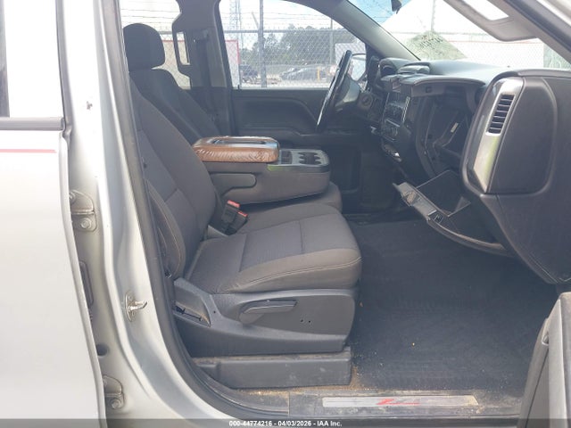 3GCUKREC5JG500574 Chevrolet Silverado 1500 2lt