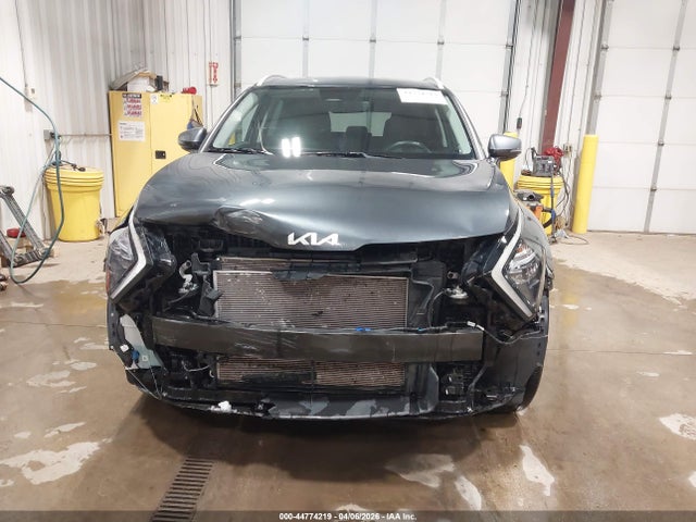 44774219 :رقم المزاد ، 5XYK3CAF1PG106370 vin ، 2023 Kia Sportage Ex مزاد بيع