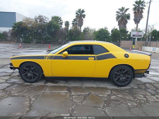 2C3CDZBT7HH531690 Dodge Challenger T/a