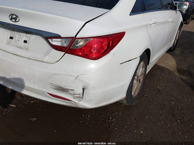 Продажа на аукционе авто 2011 Hyundai Sonata Gls, vin: 5NPEB4AC0BH210894, номер лота: 44774225
