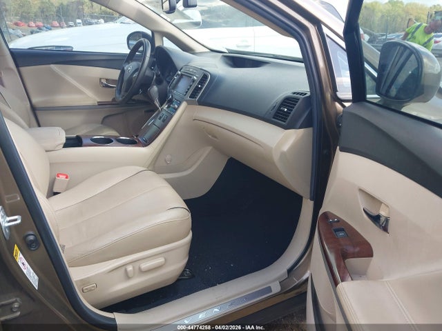 44774258 :رقم المزاد ، 4T3ZK3BB3AU029832 vin ، 2010 Toyota Venza Base V6 مزاد بيع