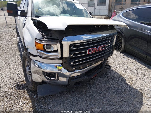 44774274 :رقم المزاد ، 1GT21SEG8HZ401908 vin ، 2017 Gmc Sierra 2500hd Sle مزاد بيع