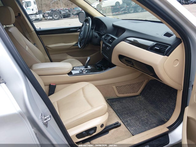 2011 Bmw X3 Xdrive28i მანქანა იყიდება აუქციონზე, vin: 5UXWX5C50BL711143, აუქციონის ნომერი: 44774291