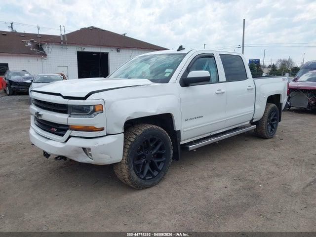 Aukcja sprzedaży 2018 Chevrolet Silverado 1500 2lt, vin: 3GCUKREC9JG435275, numer aukcji: 44774292