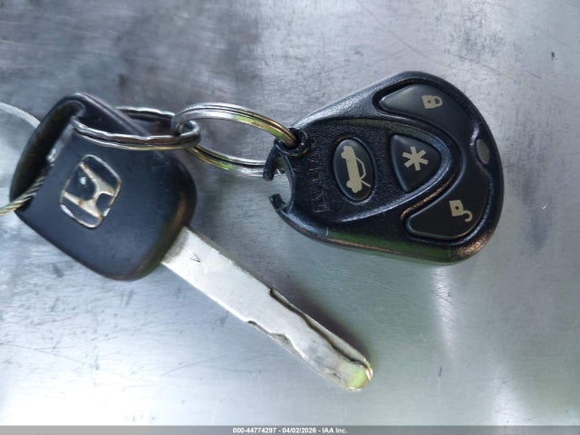 Продажа на аукционе авто 2006 Honda Civic Lx, vin: 1HGFA16596L119142, номер лота: 44774297