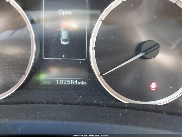 44774309 :رقم المزاد ، JTHC81D23K5039225 vin ، 2019 Lexus Is 300 مزاد بيع