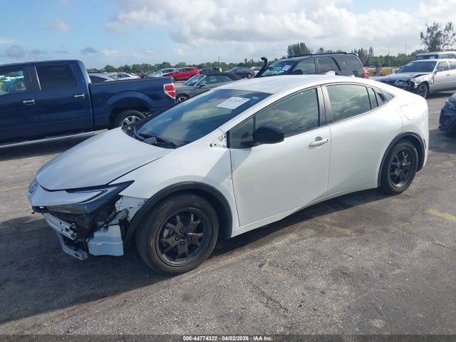 2024 TOYOTA PRIUS JTDACAAU1R3025259 Photo 1