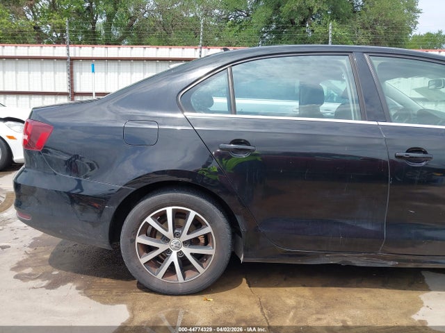 Продажа на аукционе авто 2017 Volkswagen Jetta 1.4t Se, vin: 3VWDB7AJ4HM315319, номер лота: 44774329