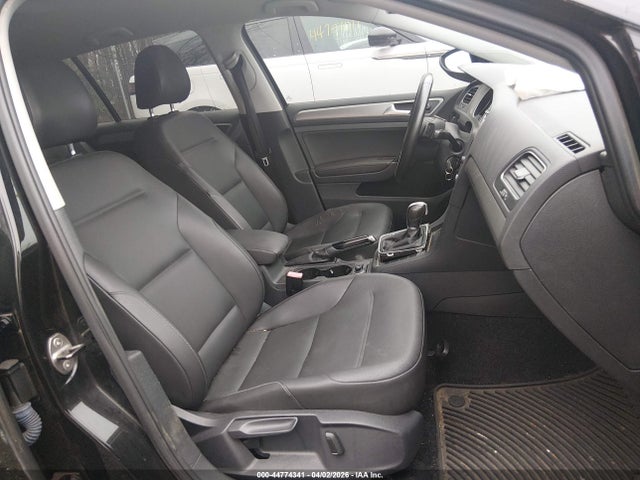 44774341 :رقم المزاد ، 3VW217AU2FM013142 vin ، 2015 Volkswagen Golf Tsi S 4-door مزاد بيع