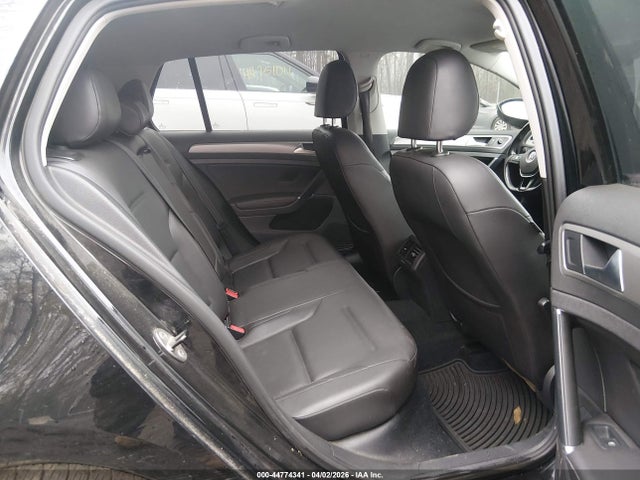 44774341 :رقم المزاد ، 3VW217AU2FM013142 vin ، 2015 Volkswagen Golf Tsi S 4-door مزاد بيع