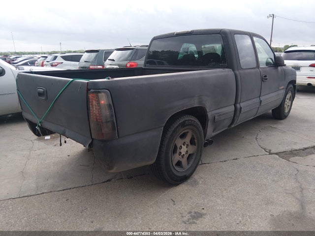 1999 CHEVROLET SILVERADO 1500 2GCEC19T9X1167522 Photo 3